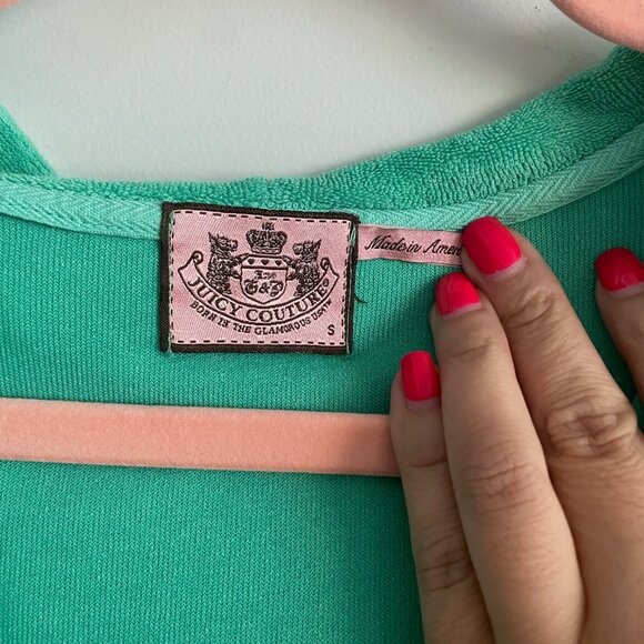 Juicy Couture Green Terry Cloth Romper Outfit - Picture 3 of 3